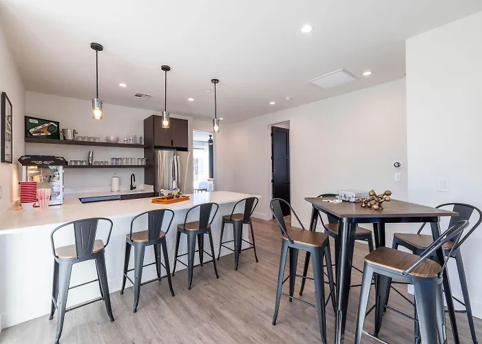 1, 3, 4 The At Troon North * Scottsdale